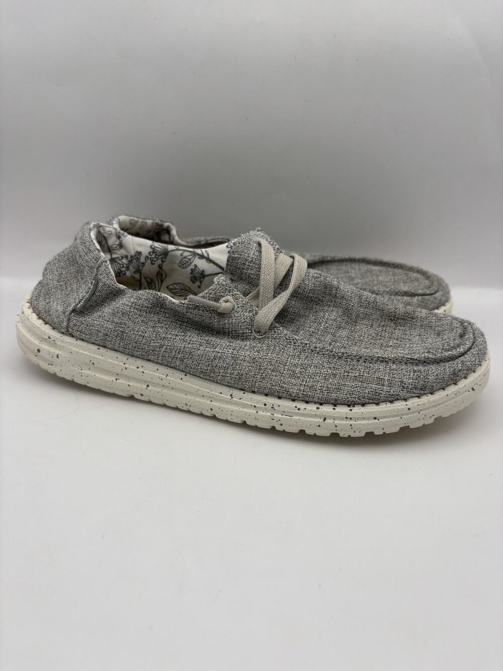 Hey Dude Wendy Linen Gray Slip On Shoes Women Size 9